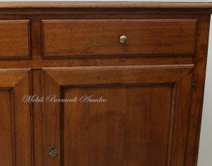 Classic sideboard in solid walnut wood with 2 120 cm doors